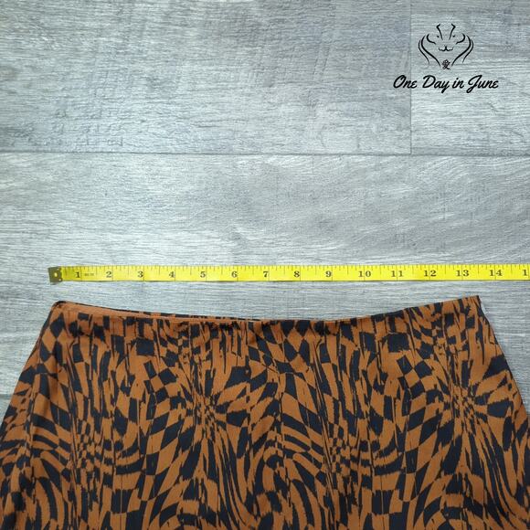 Free People Mini Skirt Size 4 - Picture 3 of 5